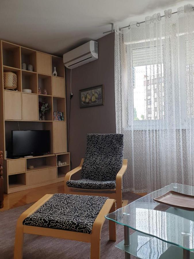 Ferienwohnung Stan Na Dan "Irina" Banja Luka Exterior foto