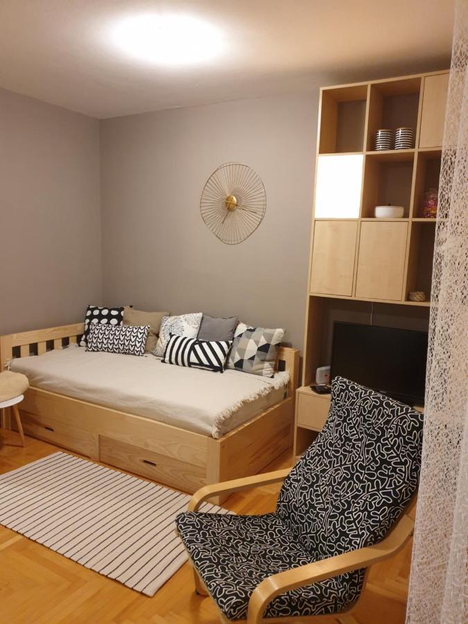 Ferienwohnung Stan Na Dan "Irina" Banja Luka Exterior foto